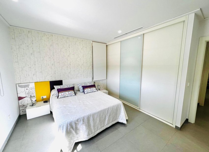 Alquiler a largo plazo - Chalet - Elche Pedanías - Matola