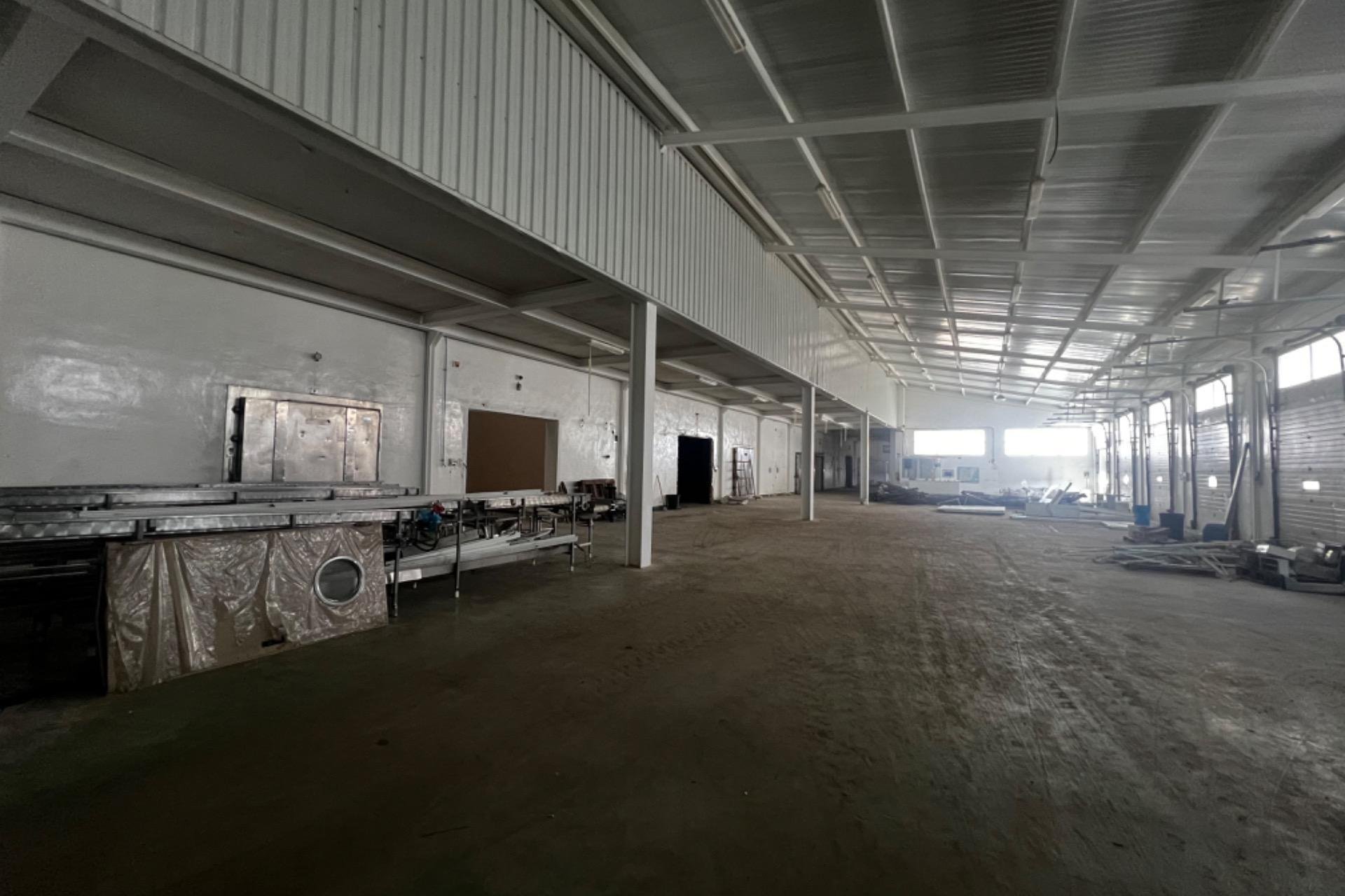 Alquiler a largo plazo - Nave industrial - Alicante - Llano del espartal