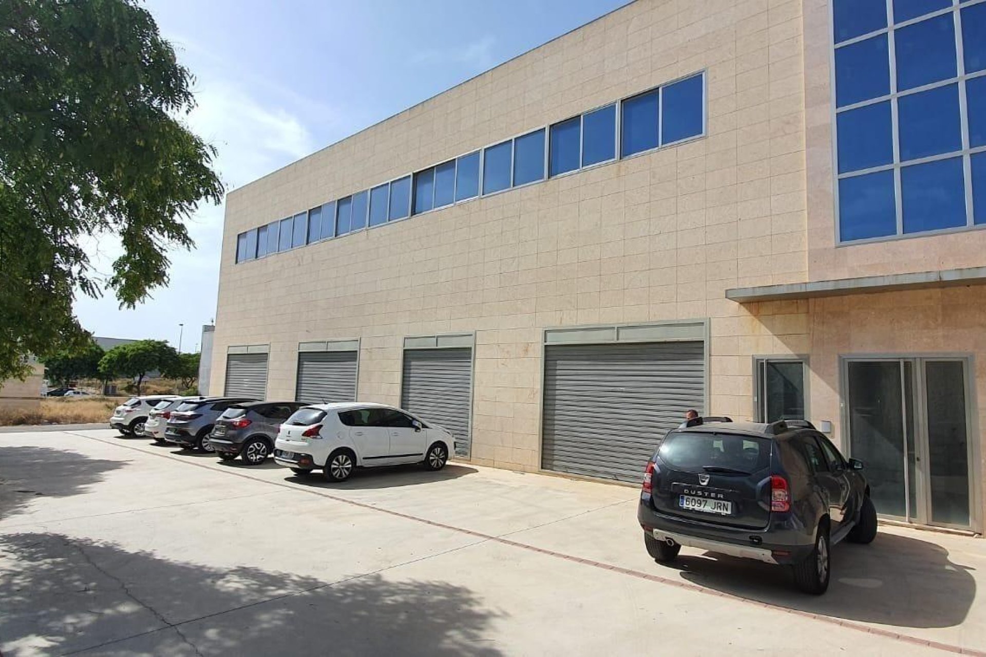 Alquiler a largo plazo - Nave industrial - Elche Pedanías - Jubalcoi-Saladas