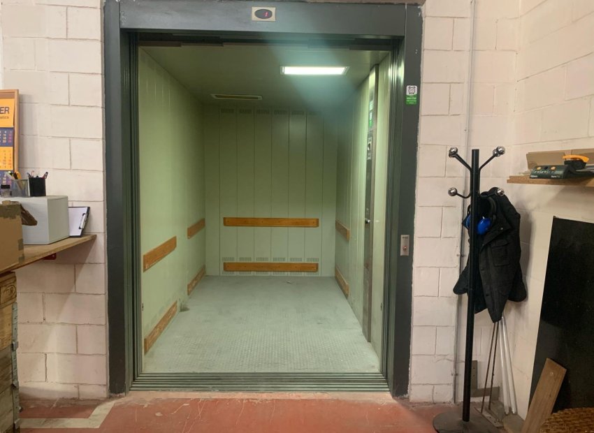 Alquiler a largo plazo - Nave industrial - Elche Pedanías - Jubalcoi-Saladas