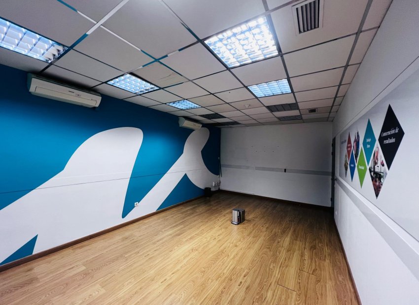 Alquiler a largo plazo - Nave industrial - Elche Pedanías - Matola