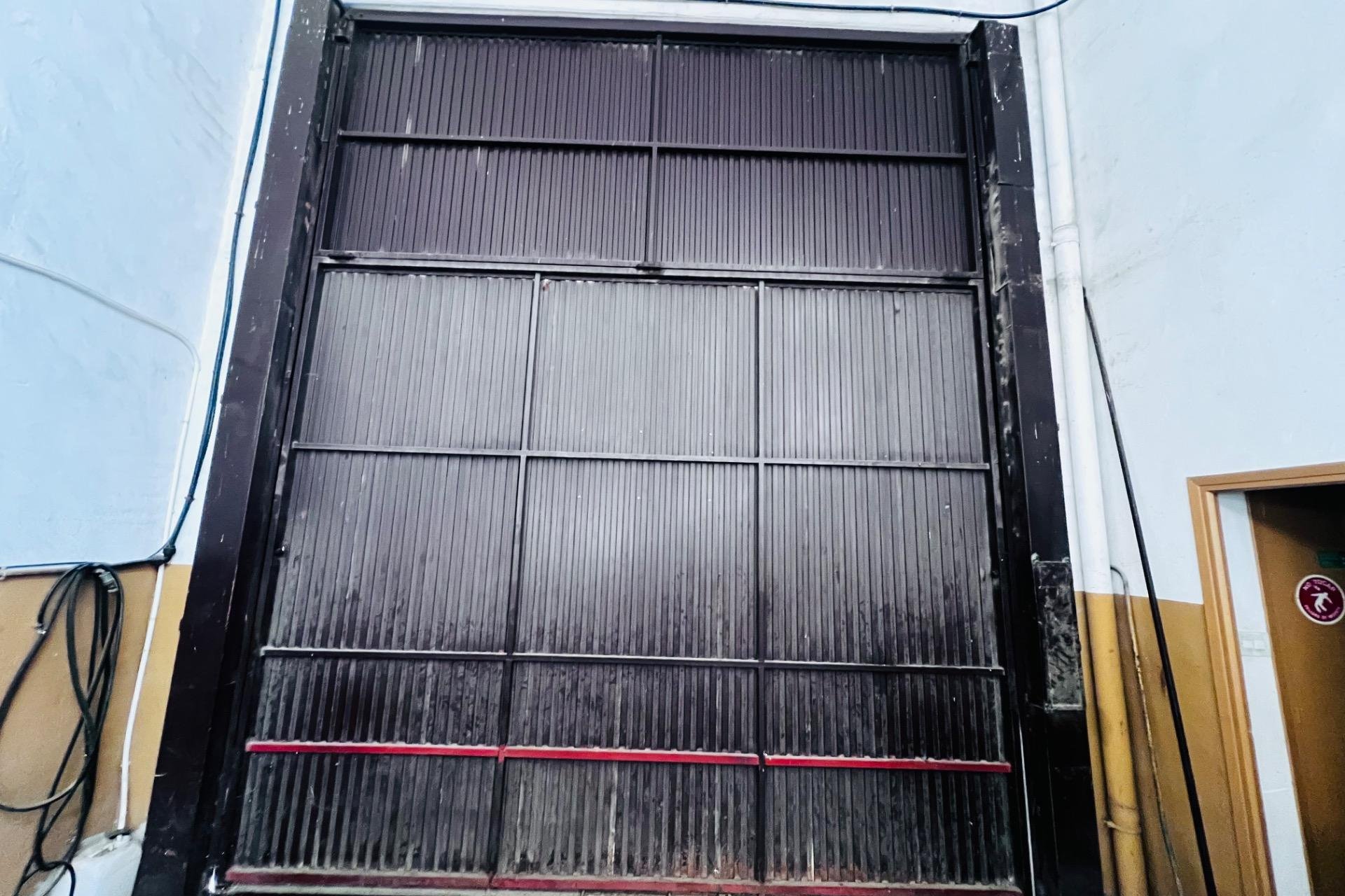 Alquiler a largo plazo - Nave industrial - Elche - Sector V-El Canal