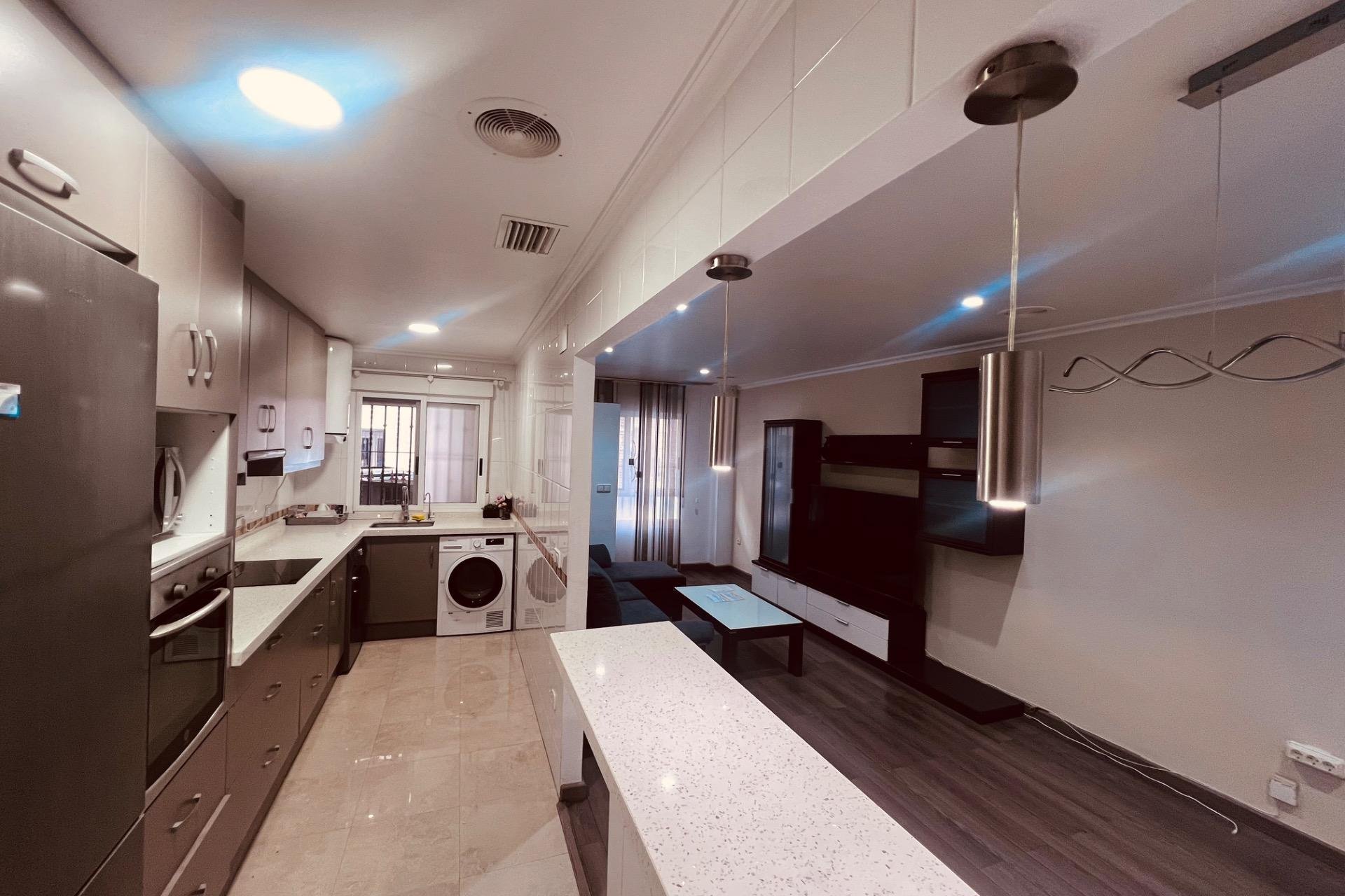 Alquiler a largo plazo - Piso - Elche - Sector V-El Canal