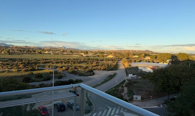 Apartamento - Odsprzedaż - Elche -
                Zona Deportiva-Nuevo Altabix