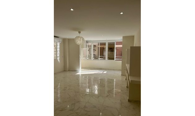 Apartamento - Resale - Torrevieja -
                torrevieja