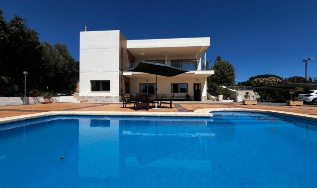 Chalet - Herverkoop - Elche -
                La Galia-Bonavista