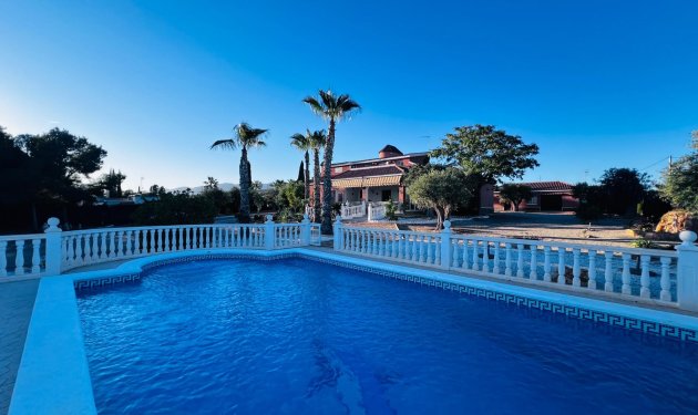 Chalet - Herverkoop - Peña las aguilas -
                Peña de Las Águilas