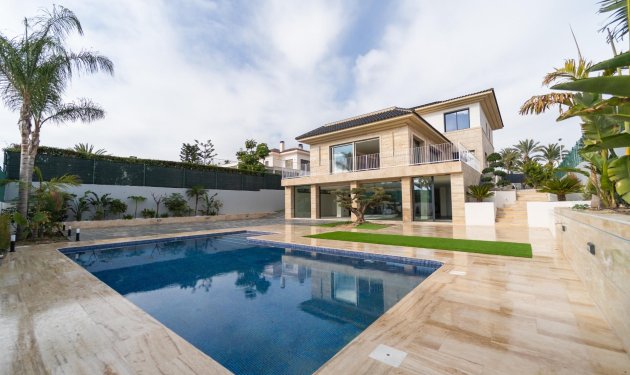 Chalet - Nieuwbouw Woningen - Elche Pedanías -
                Peña las Águilas