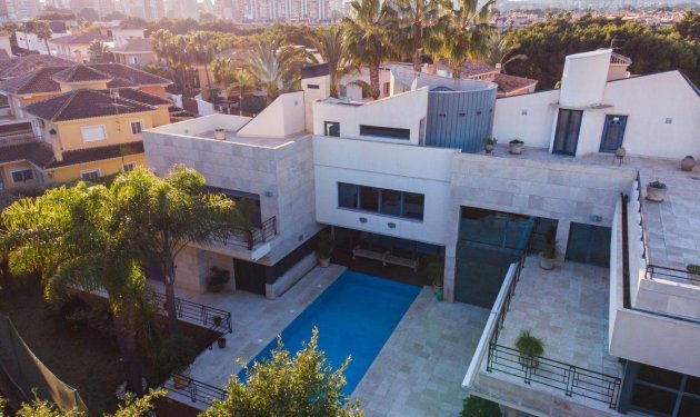 Chalet - Resale - Alicante -
                Playa de San Juan