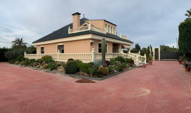 Chalet - Resale - Perleta -
                Maitino-Perleta