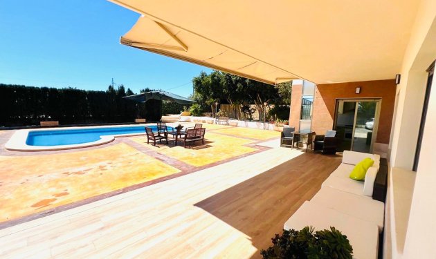 Chalet - Reventa - Elche -
                La Galia-Bonavista