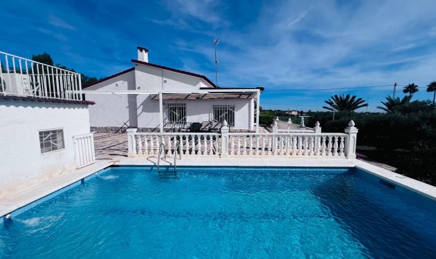 Chalet - Reventa - Peña las aguilas -
                Peña de Las Águilas