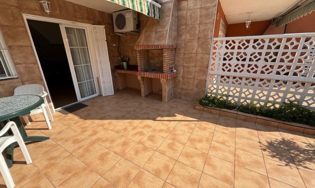 Duplex - Resale -
            Torrevieja - GV-371