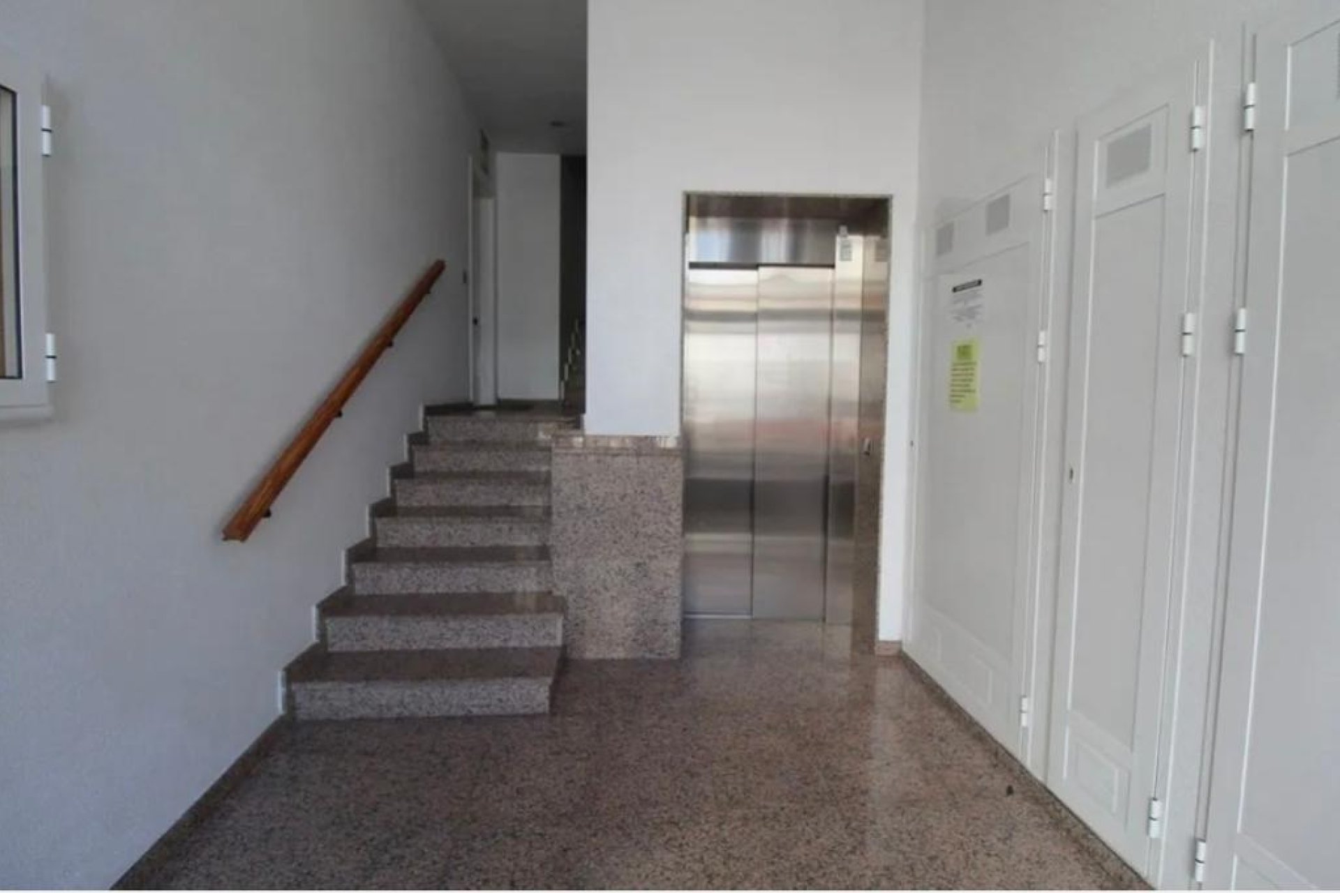 Herverkoop - Apartament - Torrevieja - Pueblo