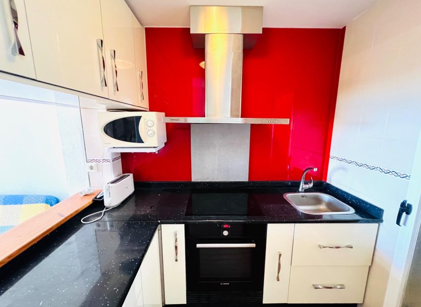 Herverkoop - Apartamento - Arenales del Sol