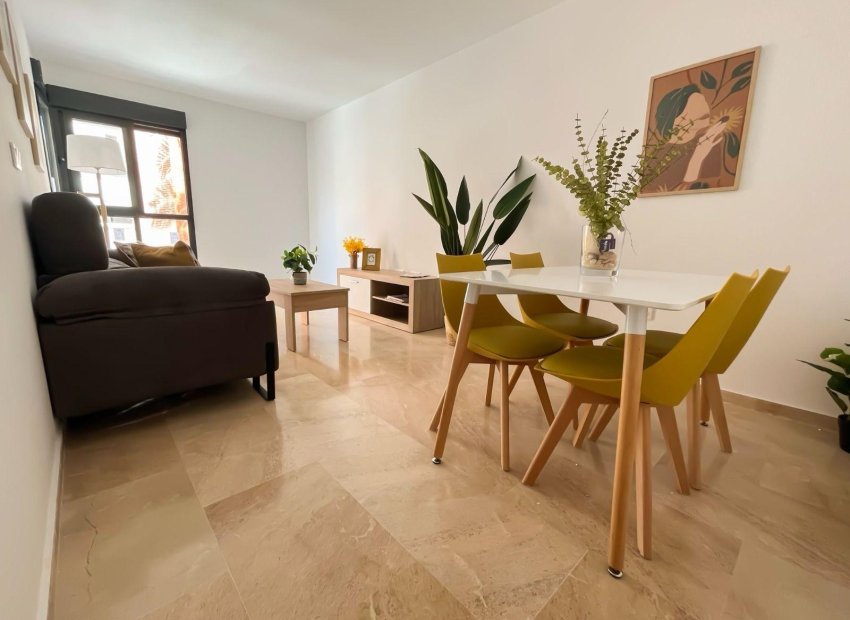 Herverkoop - Apartamento - Elche - Altabix