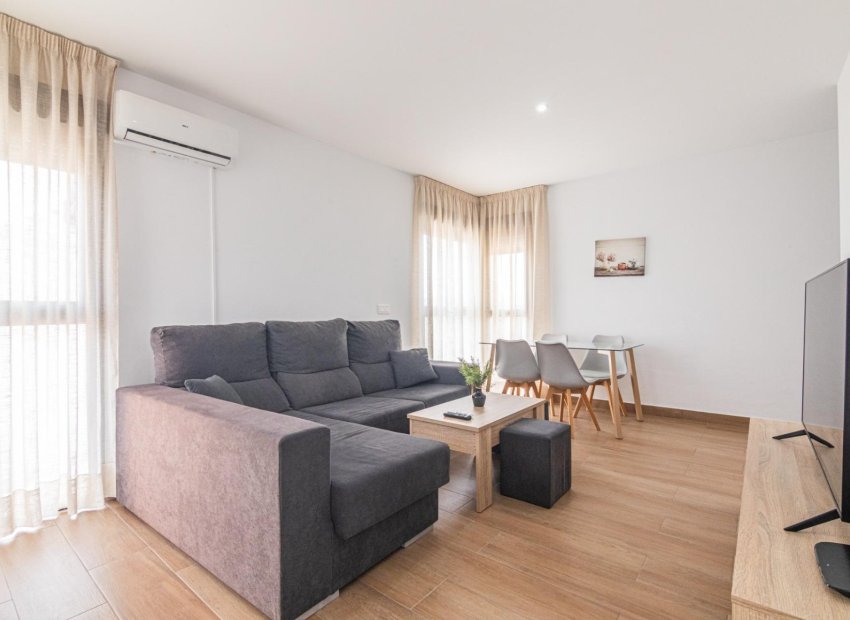 Herverkoop - Apartamento - Elche - Altabix