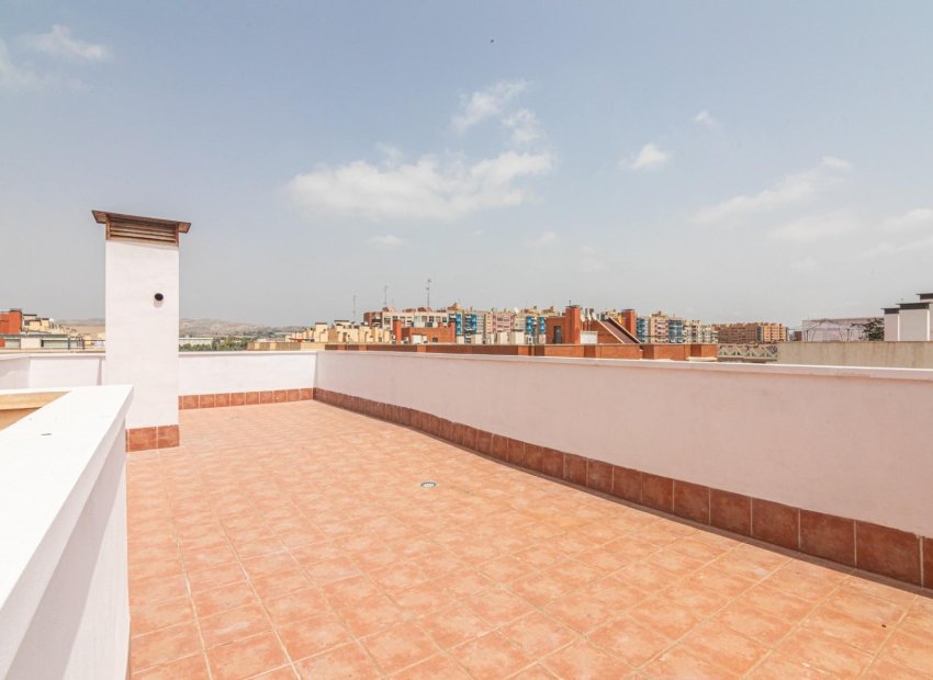 Herverkoop - Apartamento - Elche - Altabix