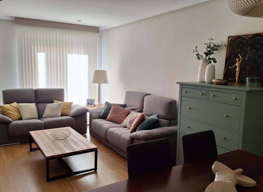 Herverkoop - Apartamento - Elche - Center