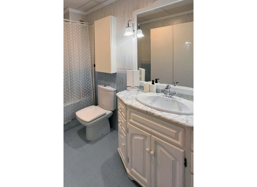 Herverkoop - Apartamento - Elche - Center