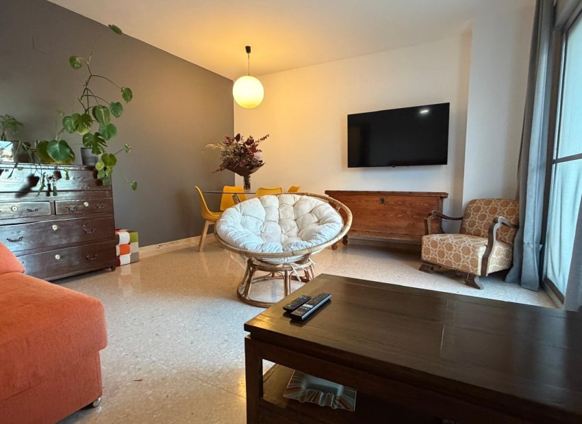 Herverkoop - Apartamento - Elche - Zona Deportiva-Nuevo Altabix