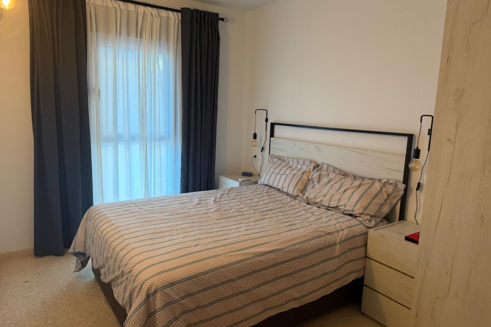 Herverkoop - Apartamento - Elche - Zona Deportiva-Nuevo Altabix