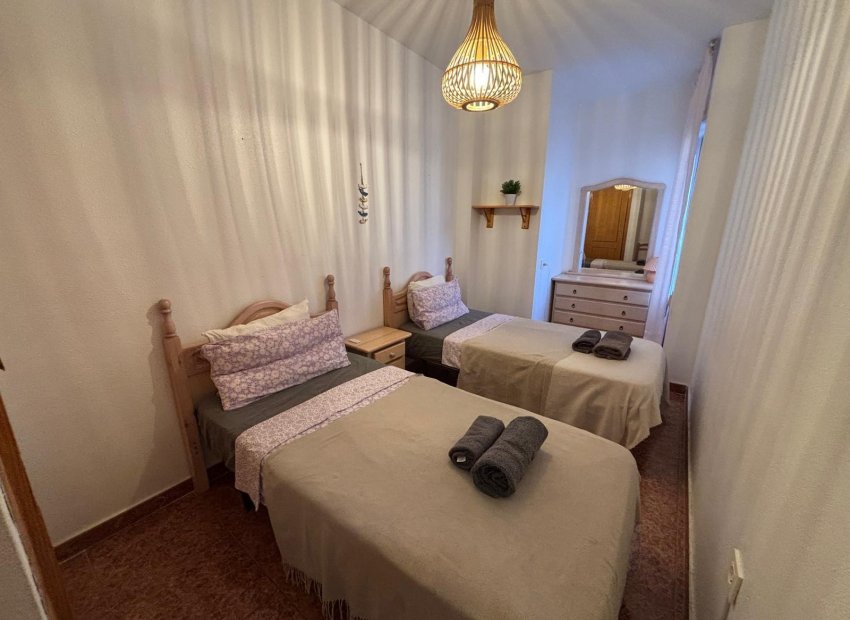 Herverkoop - Apartamento - Torrevieja - Playa de los Locos