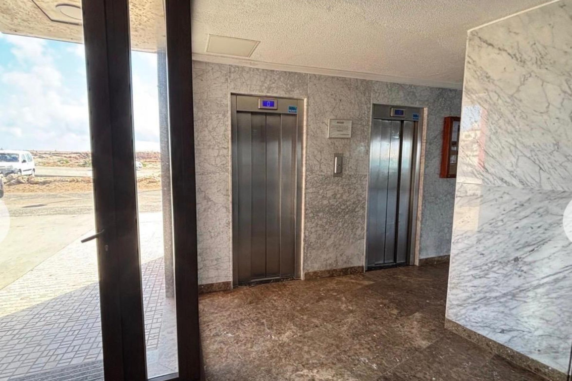 Herverkoop - Apartamento - Torrevieja - Playa de los Locos