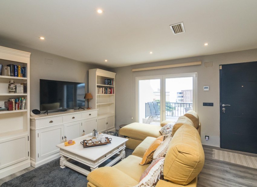 Herverkoop - Bungalow - Arenales del Sol - Zona paseo maritimo