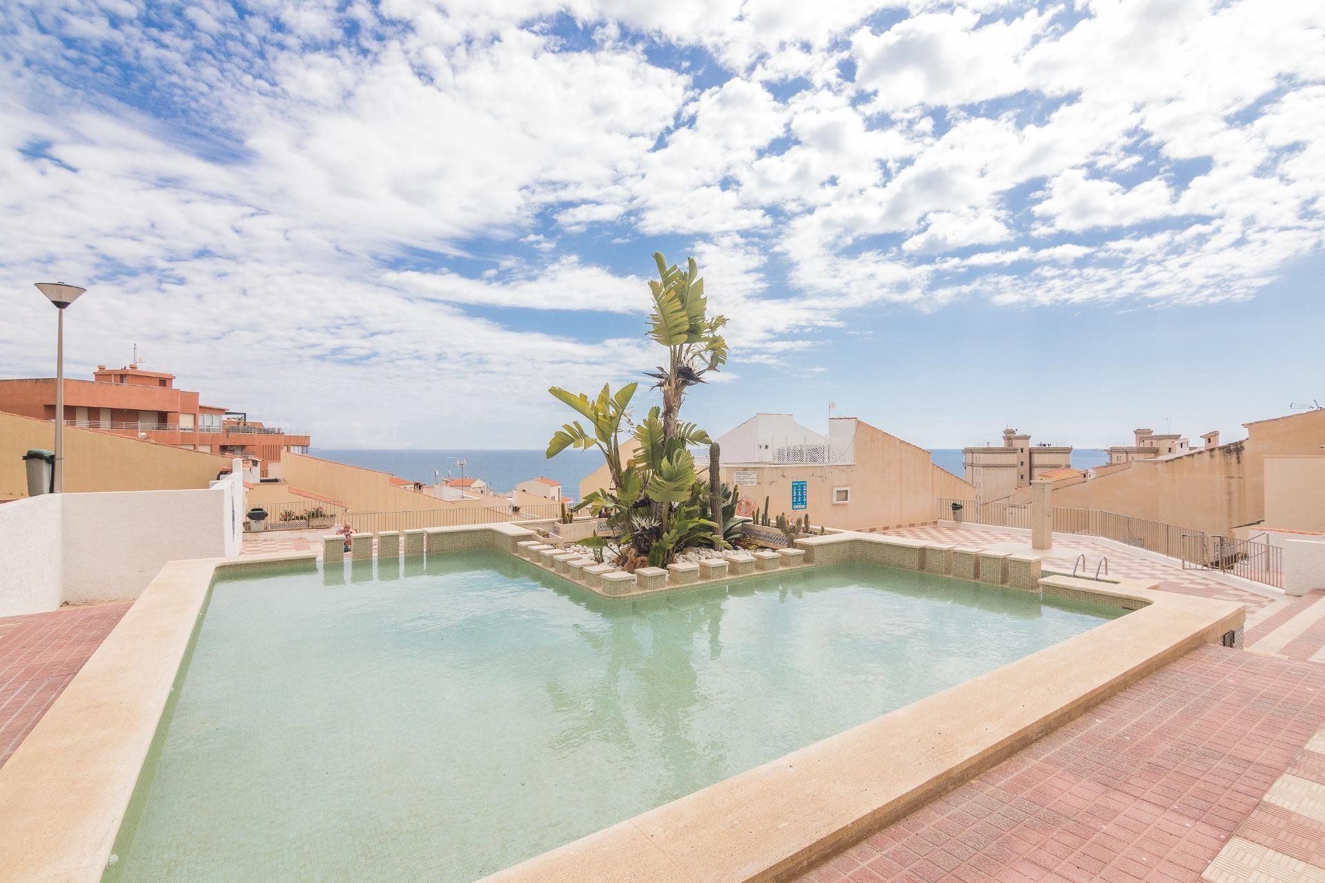 Herverkoop - Bungalow - Arenales del Sol - Zona paseo maritimo