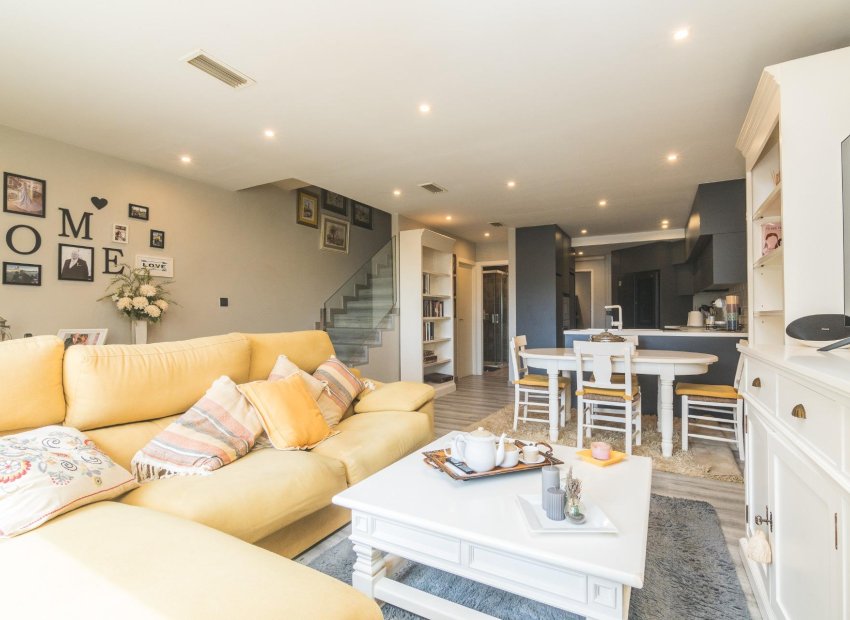 Herverkoop - Bungalow - Arenales del Sol - Zona paseo maritimo