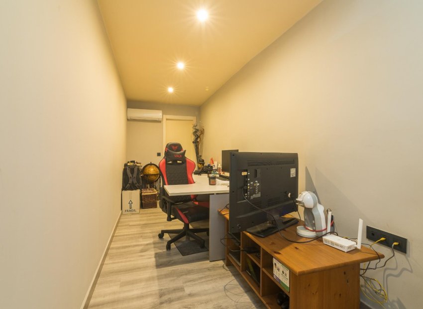 Herverkoop - Bungalow - Arenales del Sol - Zona paseo maritimo