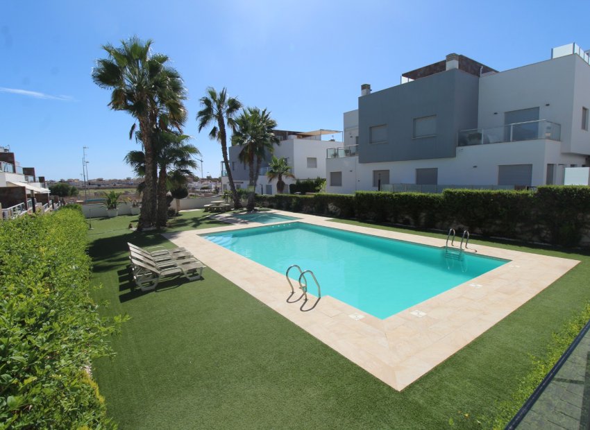 Herverkoop - Bungalow - ORIHUELA COSTA