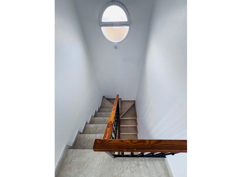 Herverkoop - Chalet - Algorfa - Urb. lo crispin