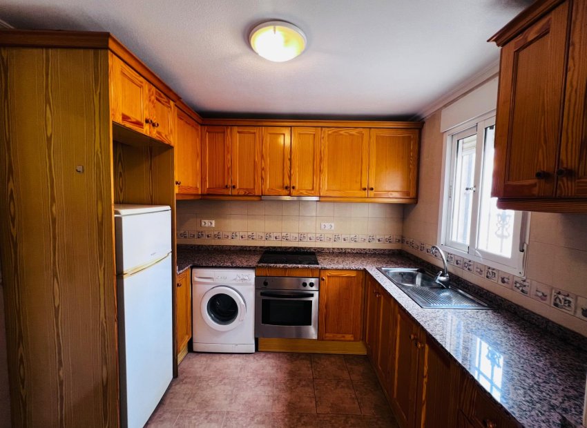 Herverkoop - Chalet - Algorfa - Urb. lo crispin