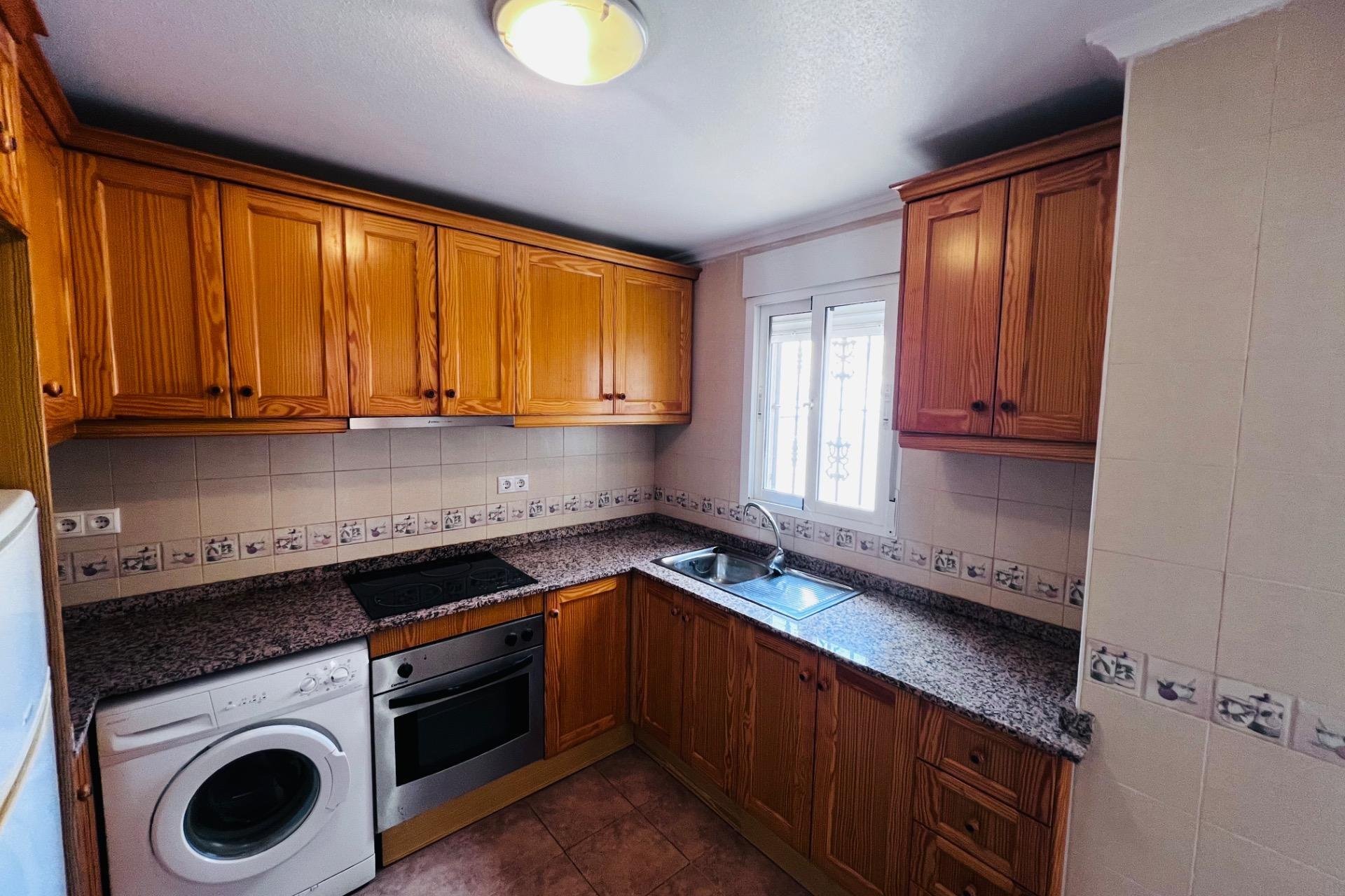 Herverkoop - Chalet - Algorfa - Urb. lo crispin
