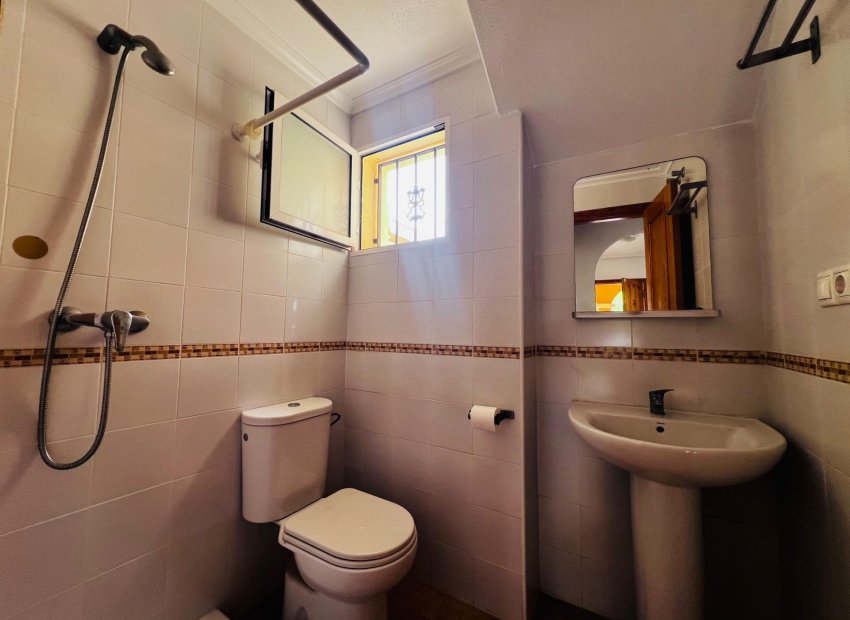 Herverkoop - Chalet - Algorfa - Urb. lo crispin