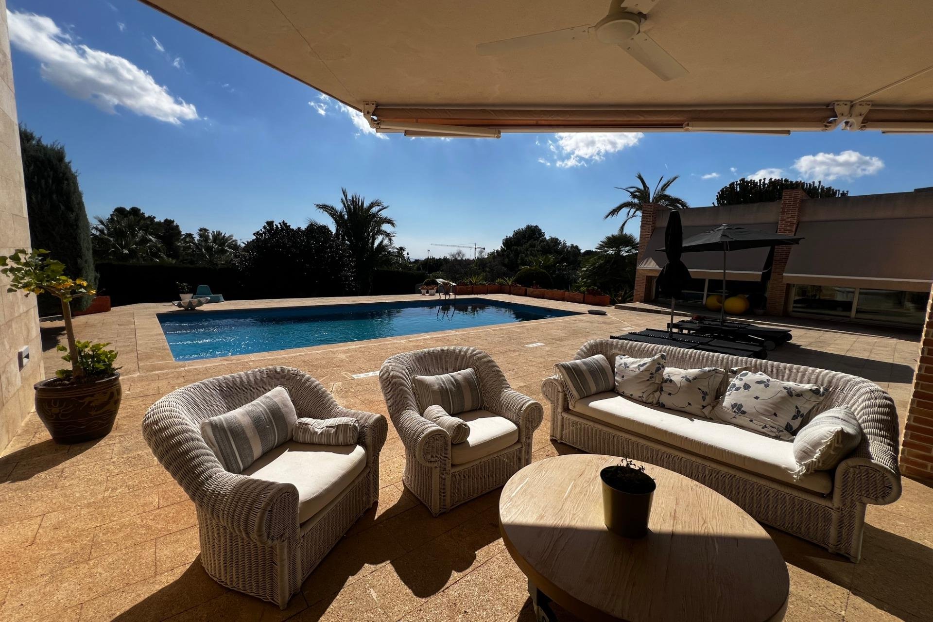 Herverkoop - Chalet - Elche - Bonavista