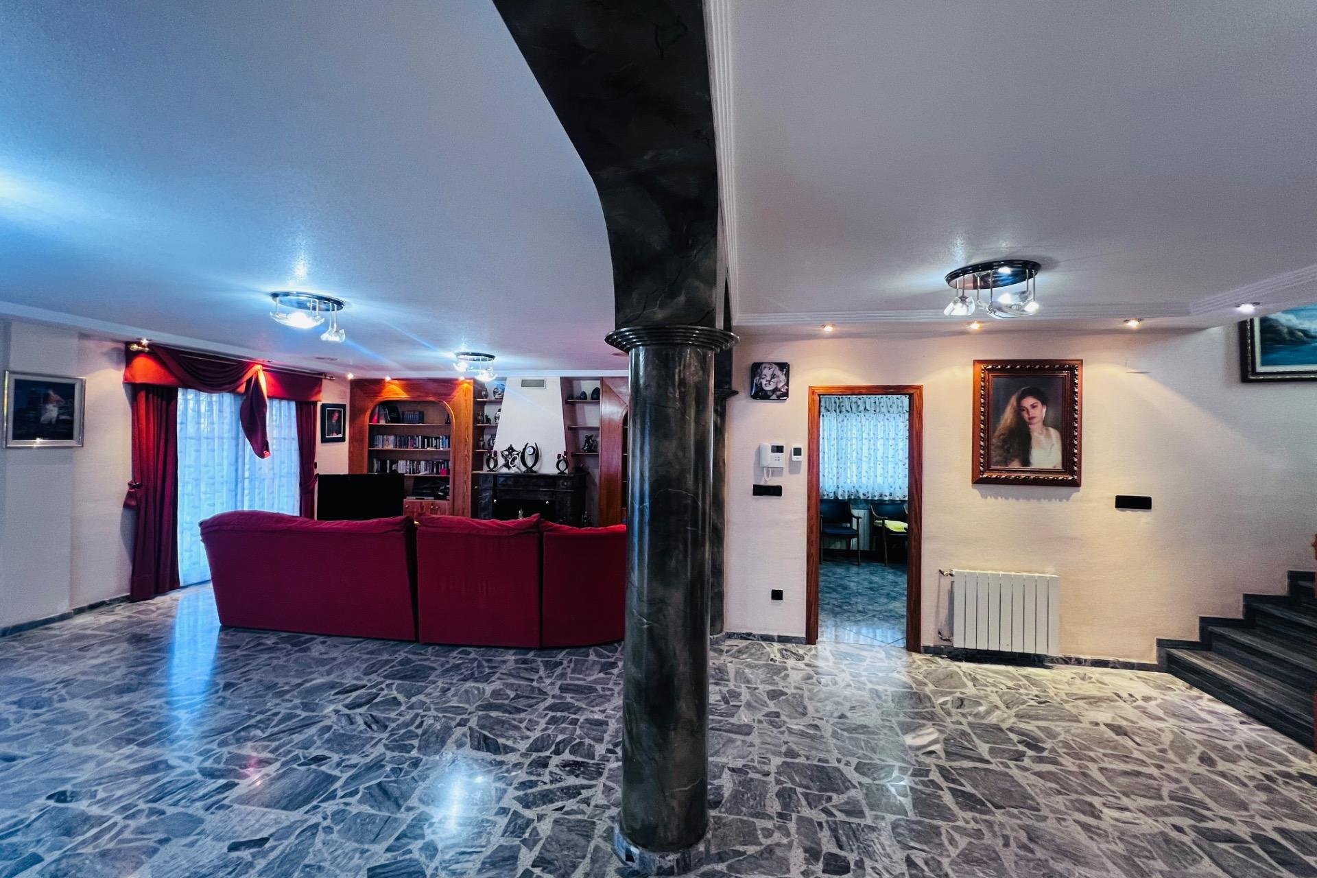 Herverkoop - Chalet - Elche - Ciudad Jardin