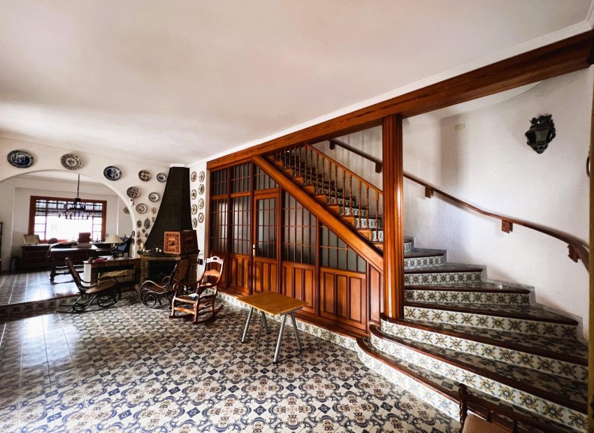Herverkoop - Chalet - Elche - Ciudad Jardin
