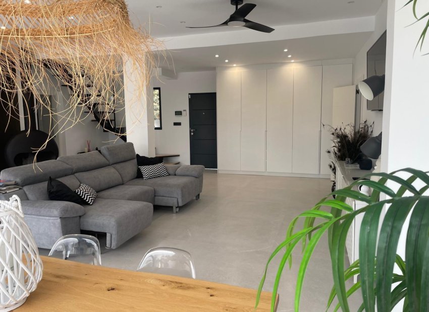 Herverkoop - Chalet - Elche Pedanías - Alzabares