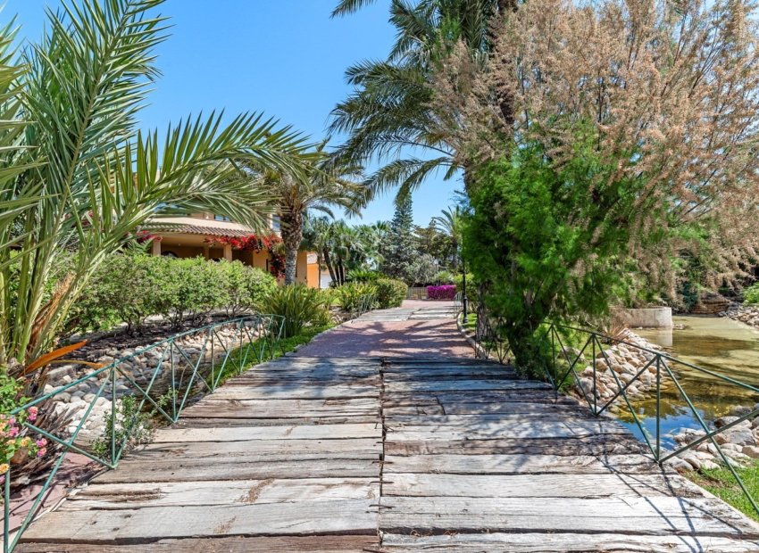 Herverkoop - Chalet - Elche Pedanías - Alzabares