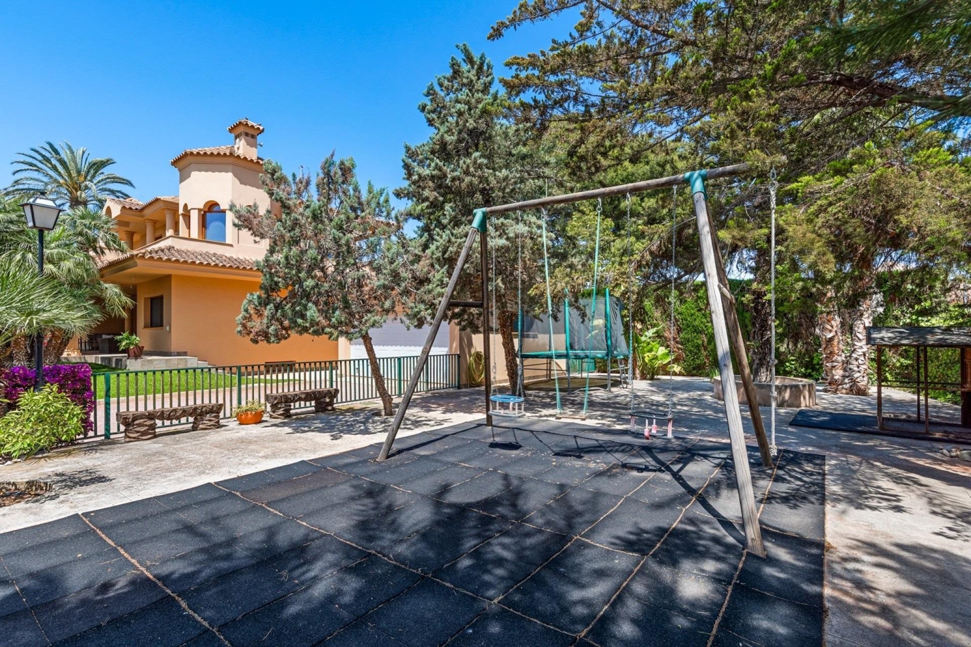 Herverkoop - Chalet - Elche Pedanías - Alzabares