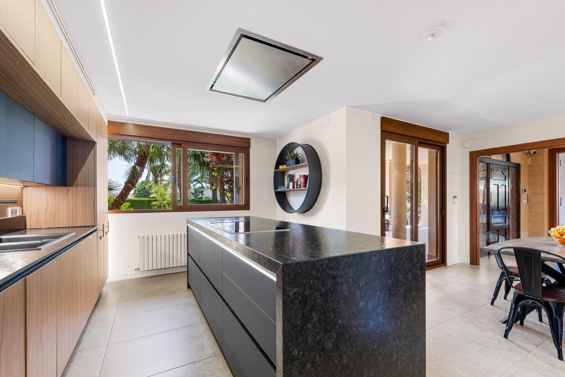 Herverkoop - Chalet - Elche Pedanías - Alzabares