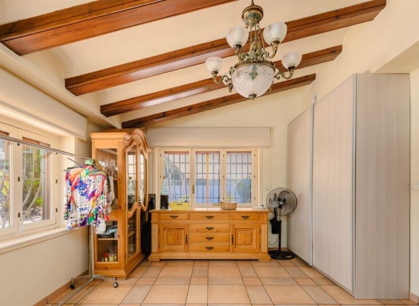 Herverkoop - Chalet - Elche Pedanías - Alzabares