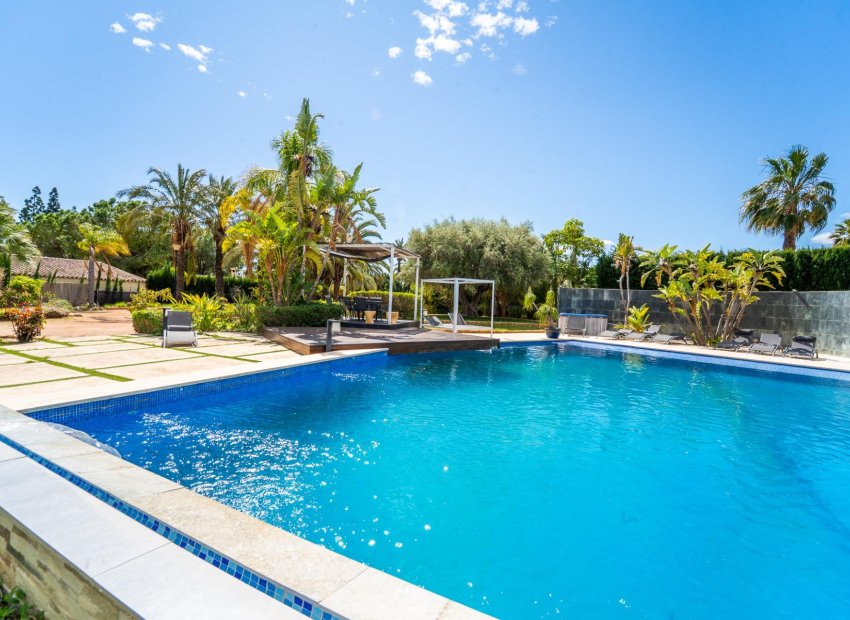 Herverkoop - Chalet - Elche Pedanías - Carretera santa pola