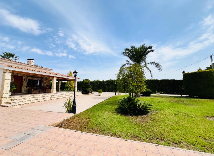 Herverkoop - Chalet - Elche Pedanías - Maitino-Perleta