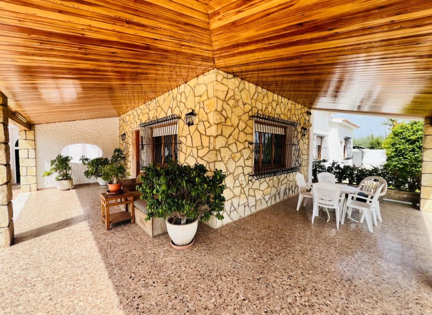 Herverkoop - Chalet - Elche Pedanías - Maitino-Perleta