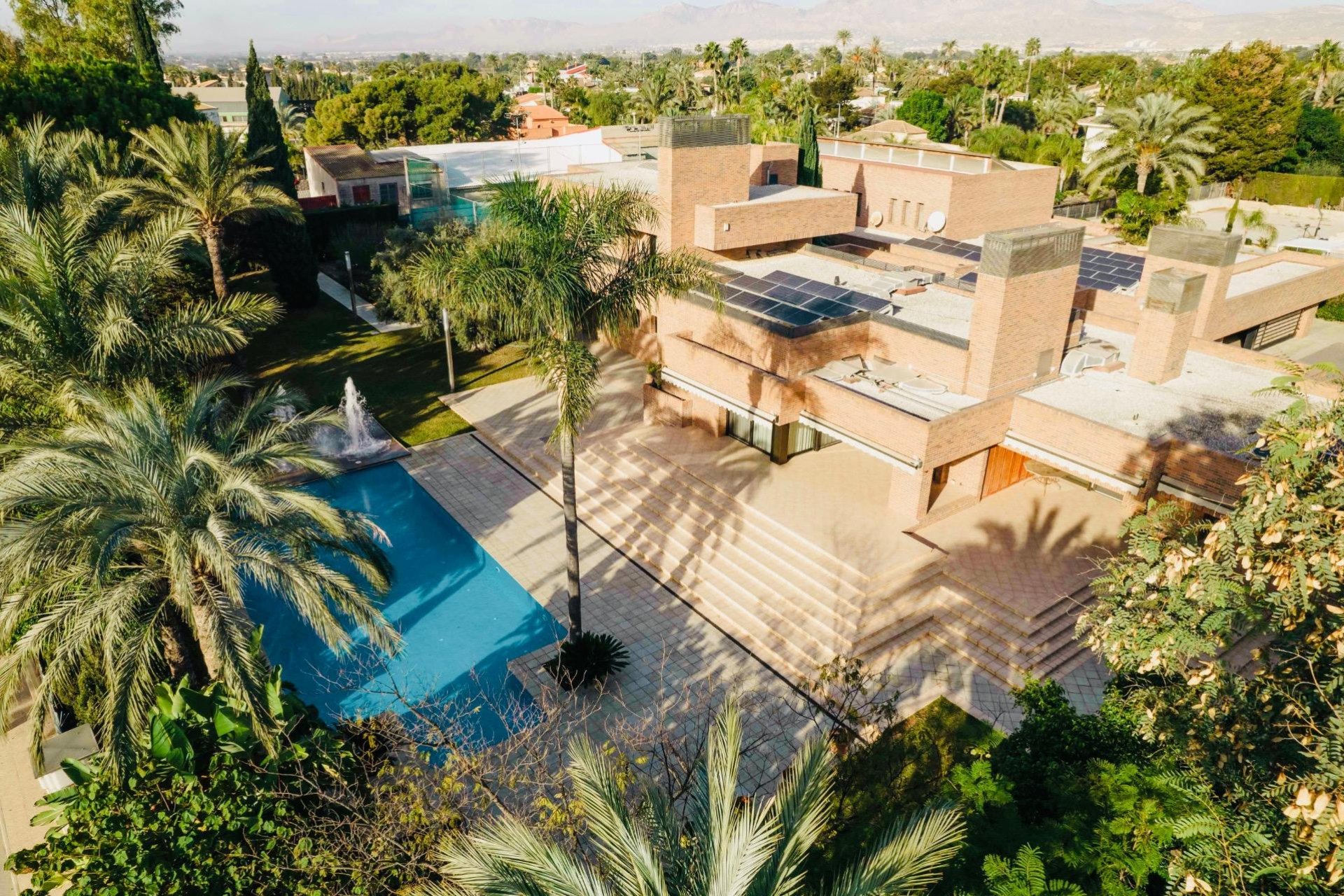 Herverkoop - Chalet - Elche Pedanías - Matola