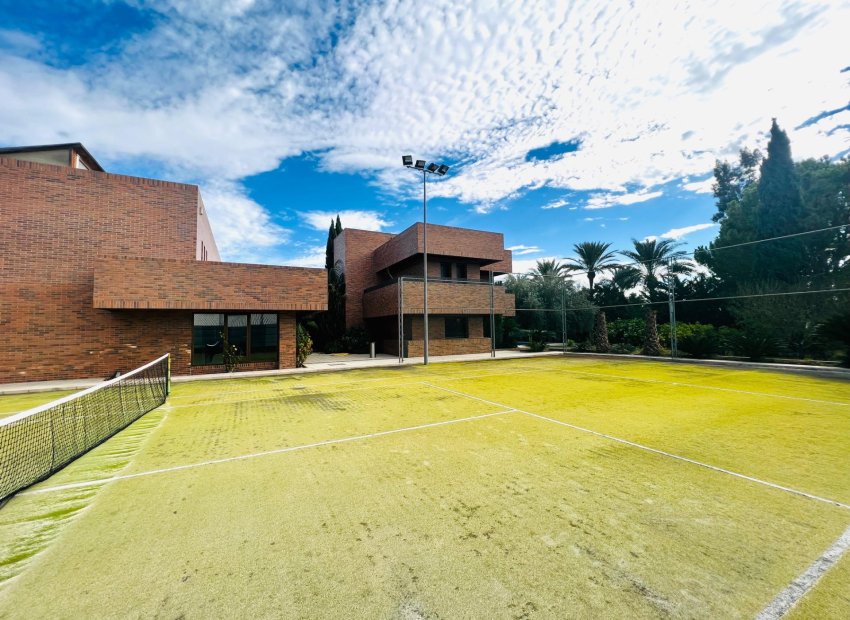 Herverkoop - Chalet - Elche Pedanías - Matola